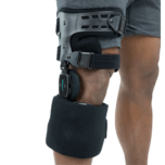 knee sleeves on the lower part of the knee